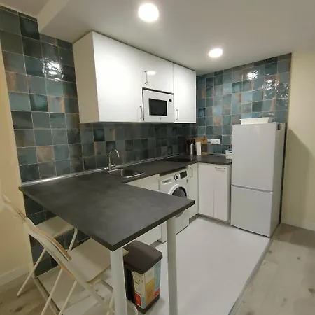 Apartamentos Megaleon Segovia Buitenkant foto