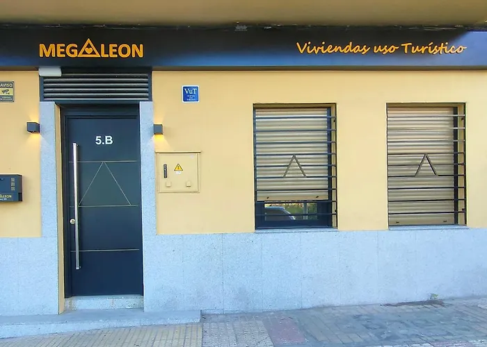 Apartamentos Megaleon