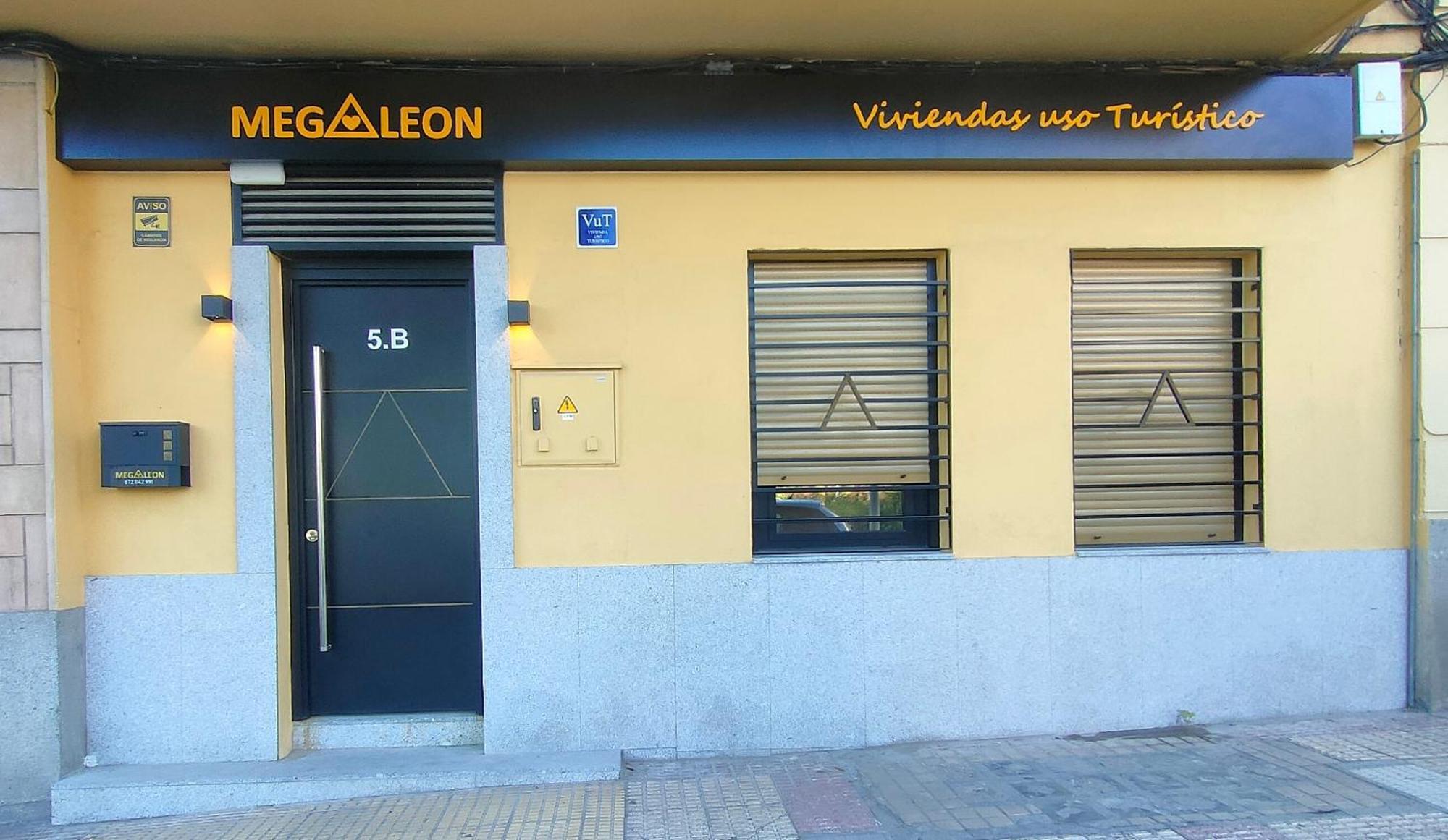Megaleon Segovia